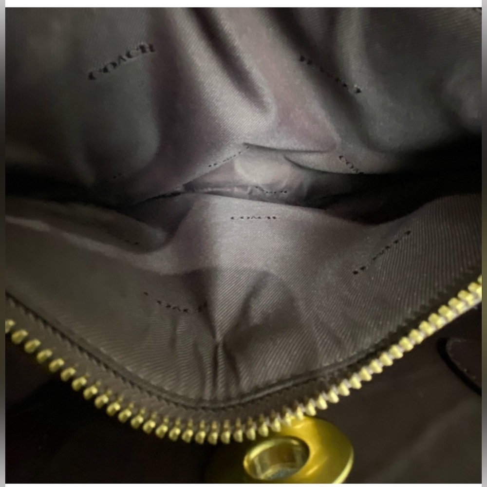 Giftable New w/out tags Coach purple croc embossed - Picture 11 of 15